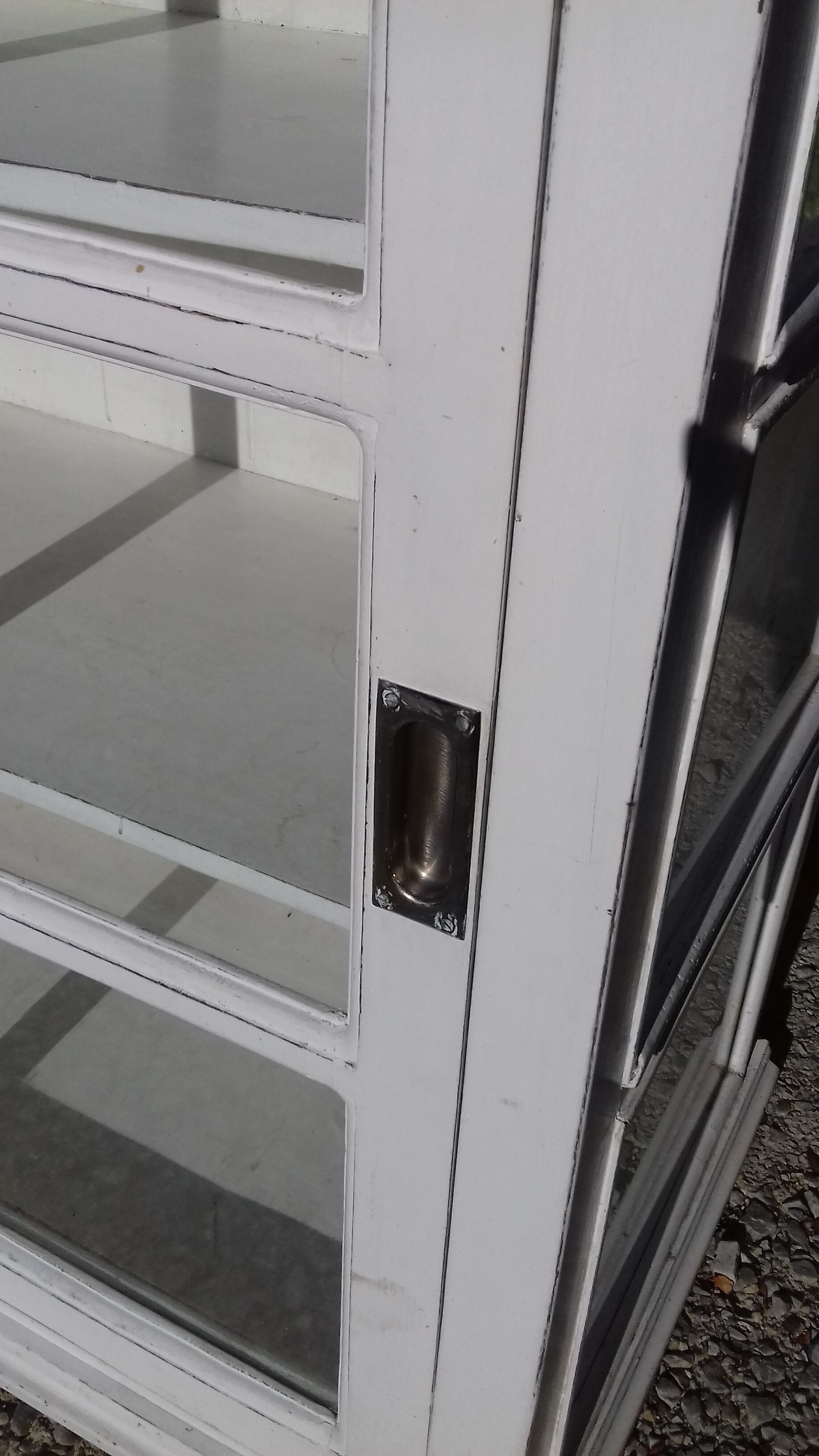Showcase 2 doors sliding white