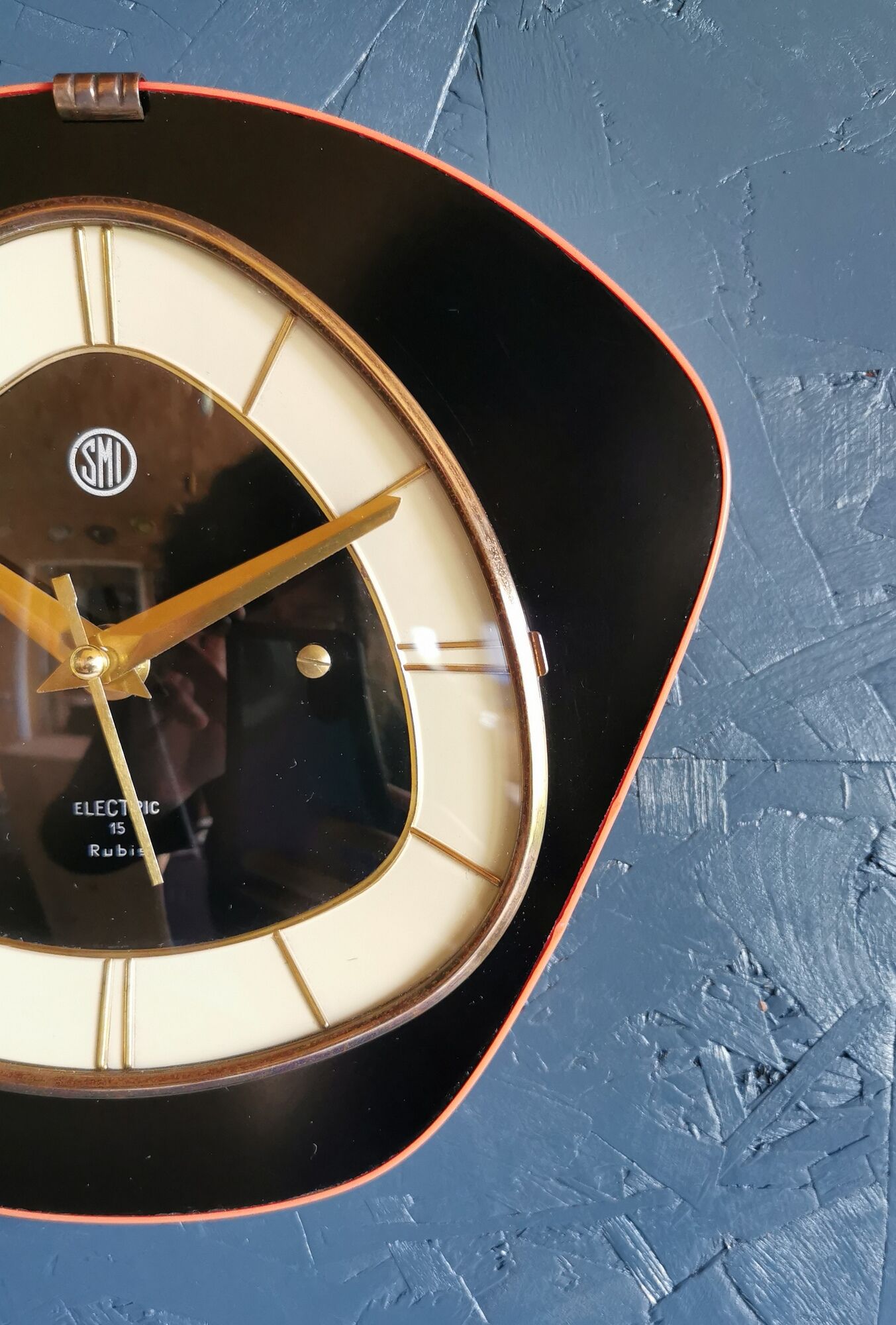 Horloge formica vintage pendule murale silencieuse "SMI noir orange"
