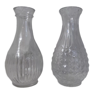 2 vases en verre moulé vintage années 50