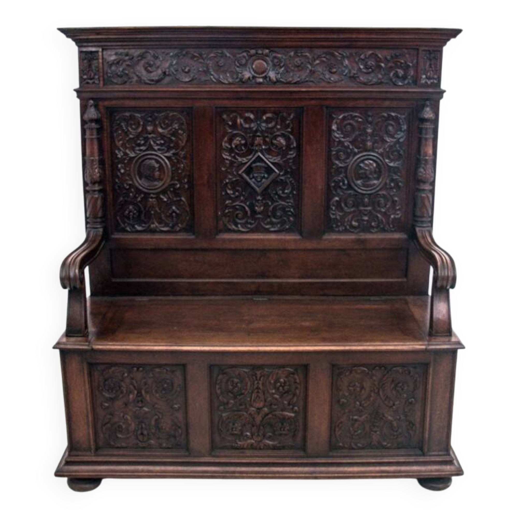 Box bench, France, around 1880.