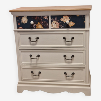 Commode fleurie