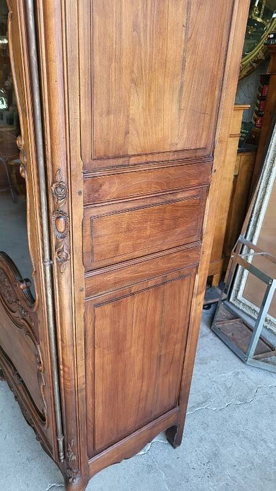 Vitrine style louis xv 1 porte en merisier