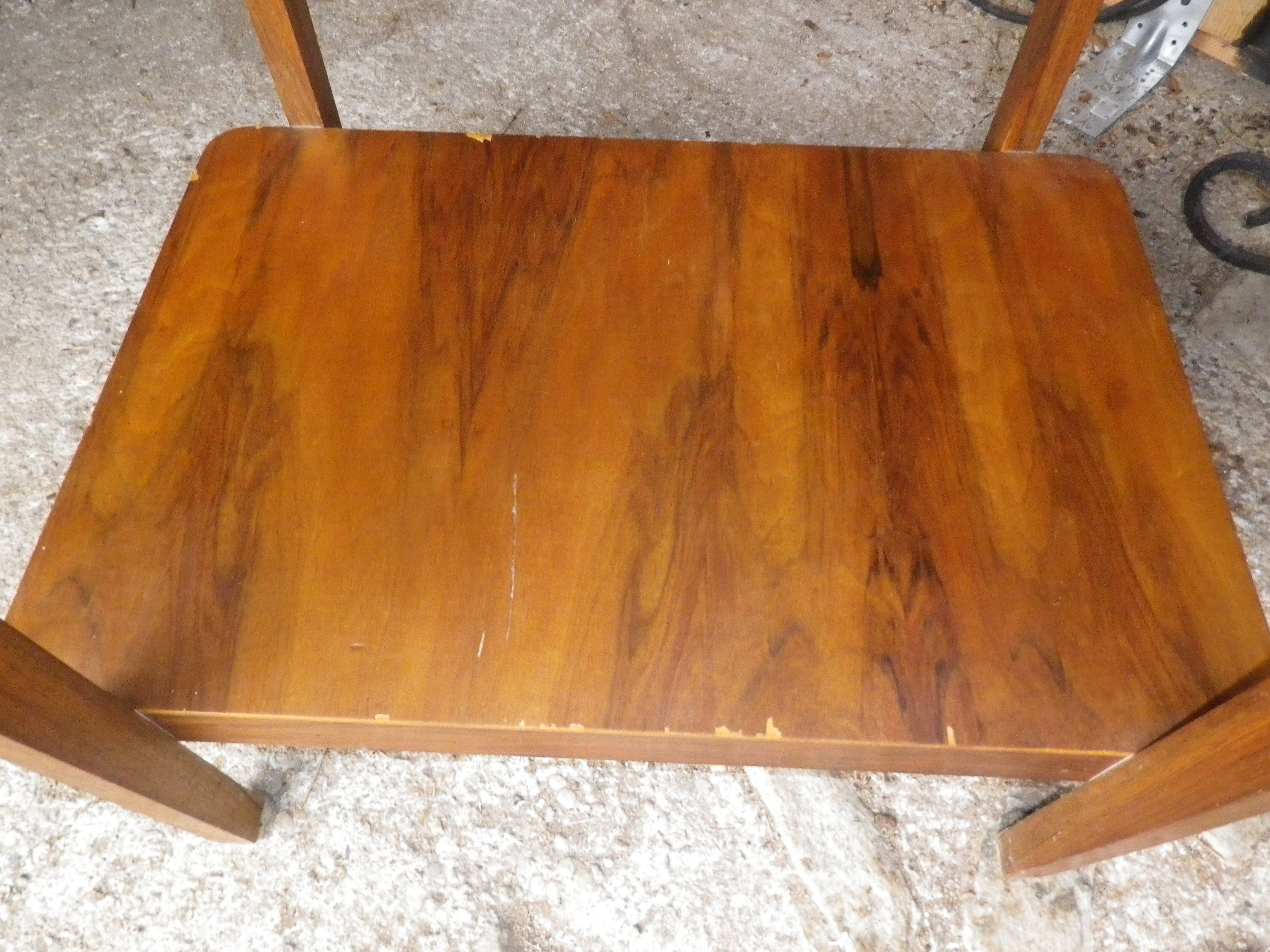 Side table 30s extra