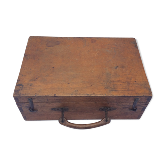 Wooden storage case 1920