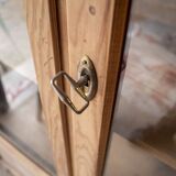 Armoire bibliotheque vitrée parisienne