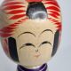 Poupée Kokeshi traditionnelle japonaise signée et numérotée, 31 cm, datée de 1964