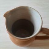 Sandstone pitcher