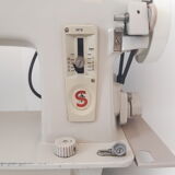 Singer sewing machine