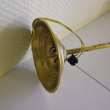 Suspension in brass and glass opaque granulated 1960s/1970s
