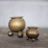 Pair of brass tripod candle holders, Gusum Bruck Sweden, candle holder.