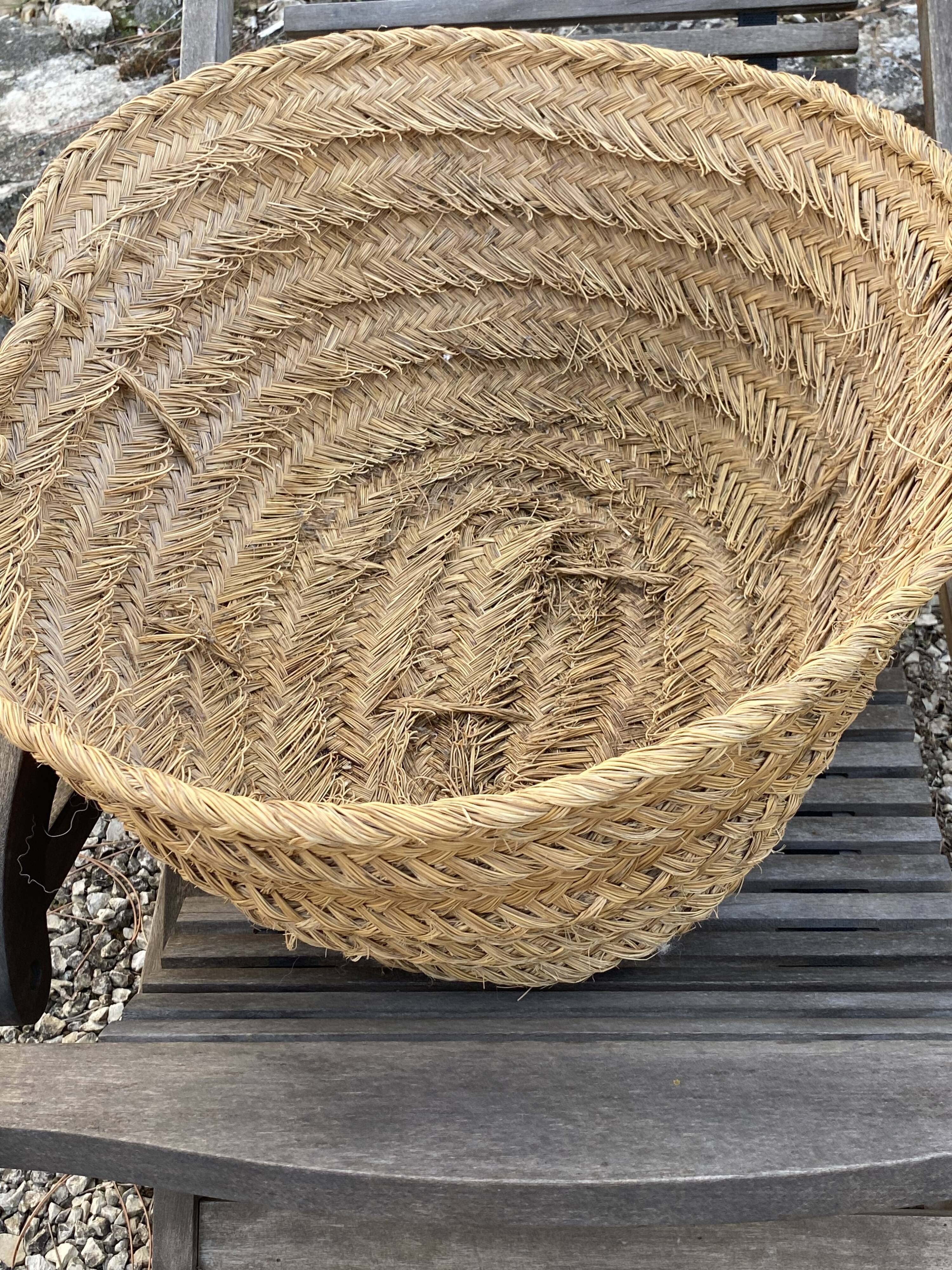 Moroccan basket vegetable fibers