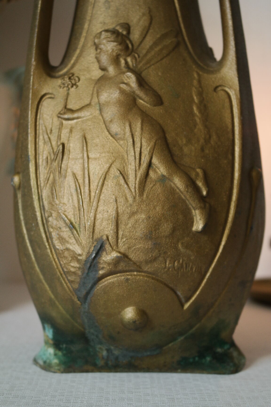Art Nouveau vase "Nymphes" signed by Jean Garnier