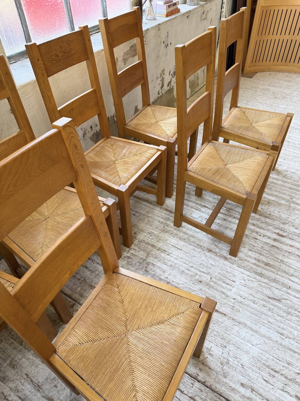 Set of 8 blond oak chairs with straw seats