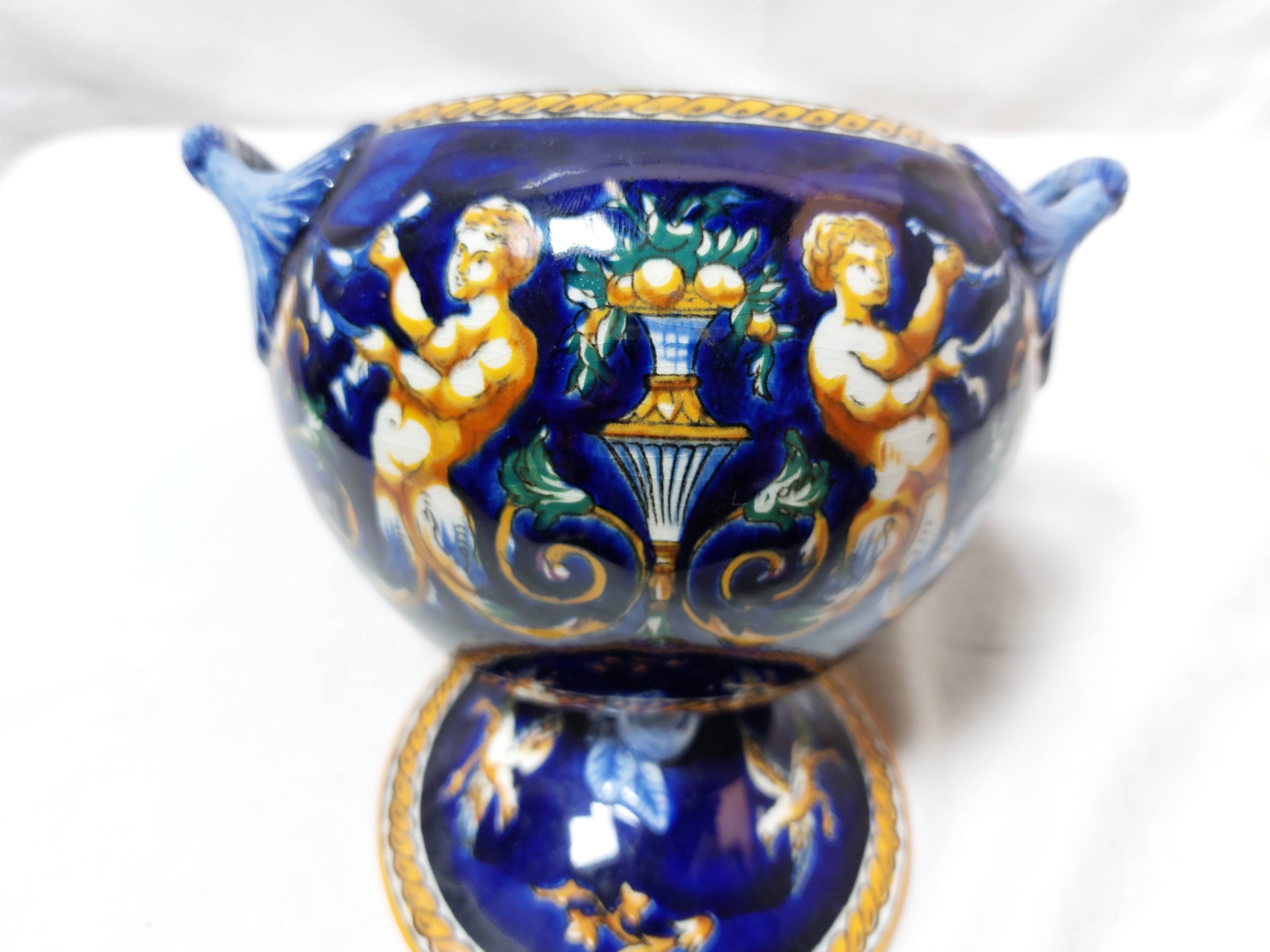 Large Gien blue sugar bowl or candy dish, Renaissance model