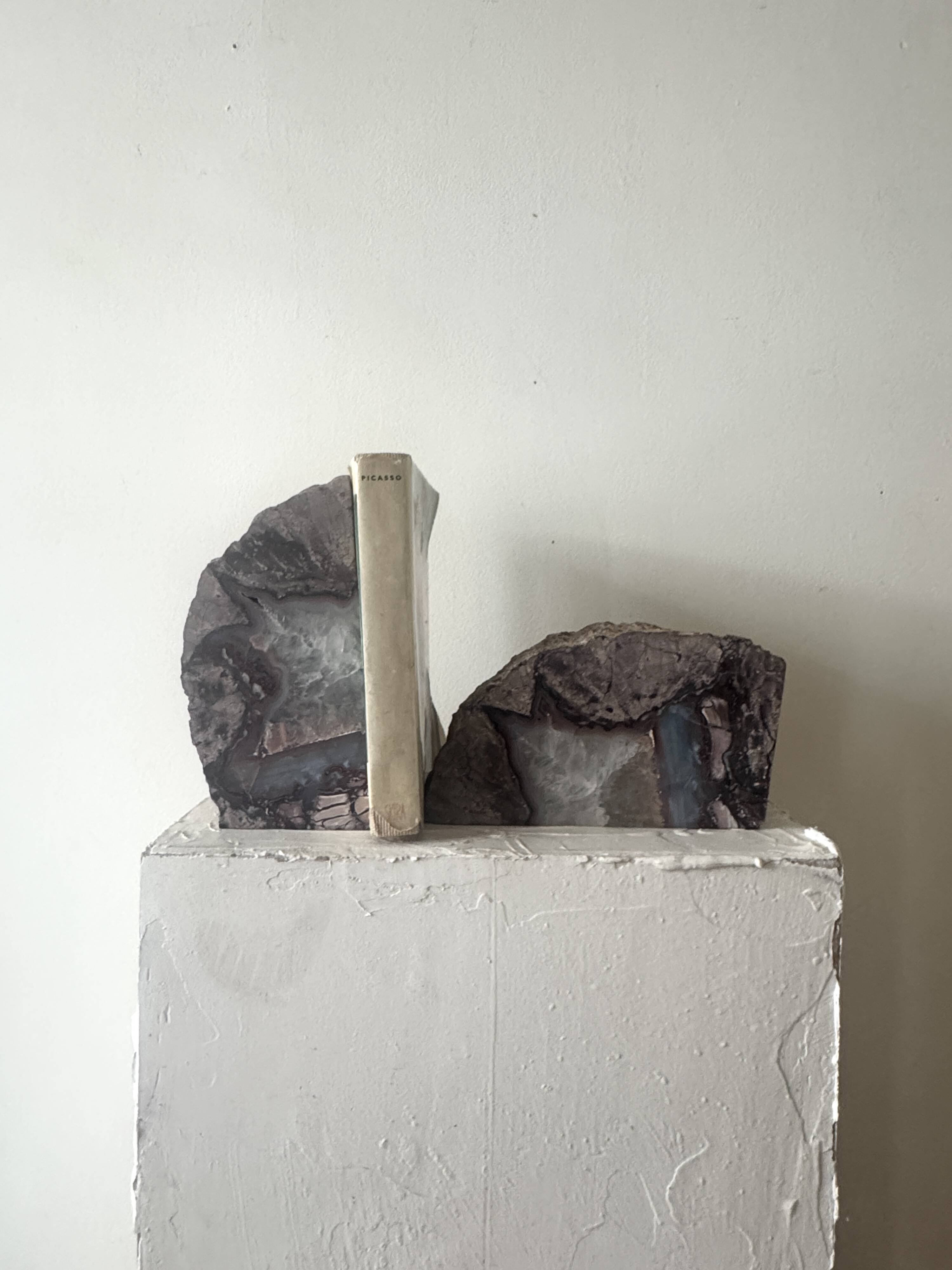 Mineral bookends made of genuine agate stone.