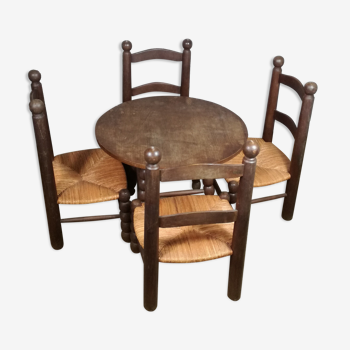 Set de 4 chaises et une table