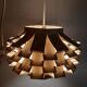 Suspension métallique beige années 50 ou 60