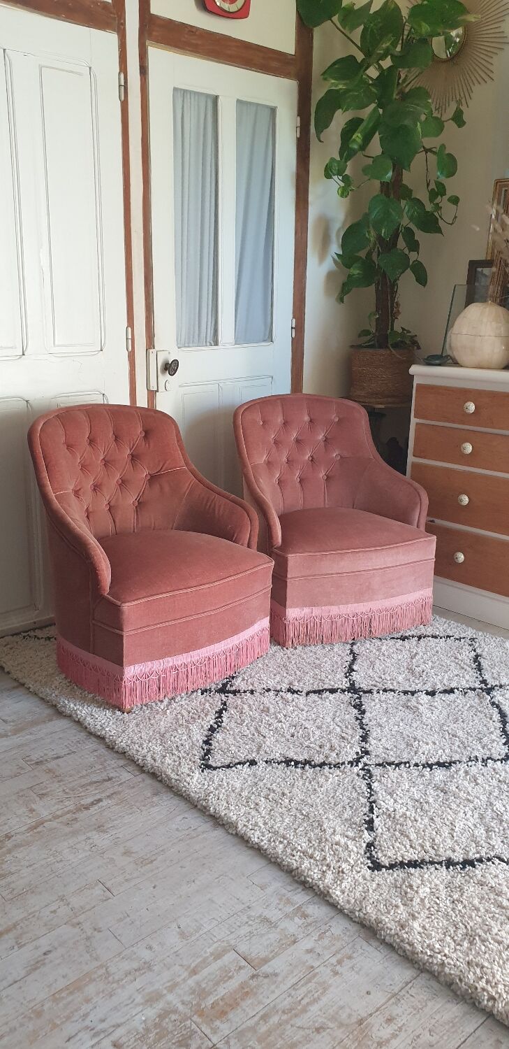 Pair of toad armchairs