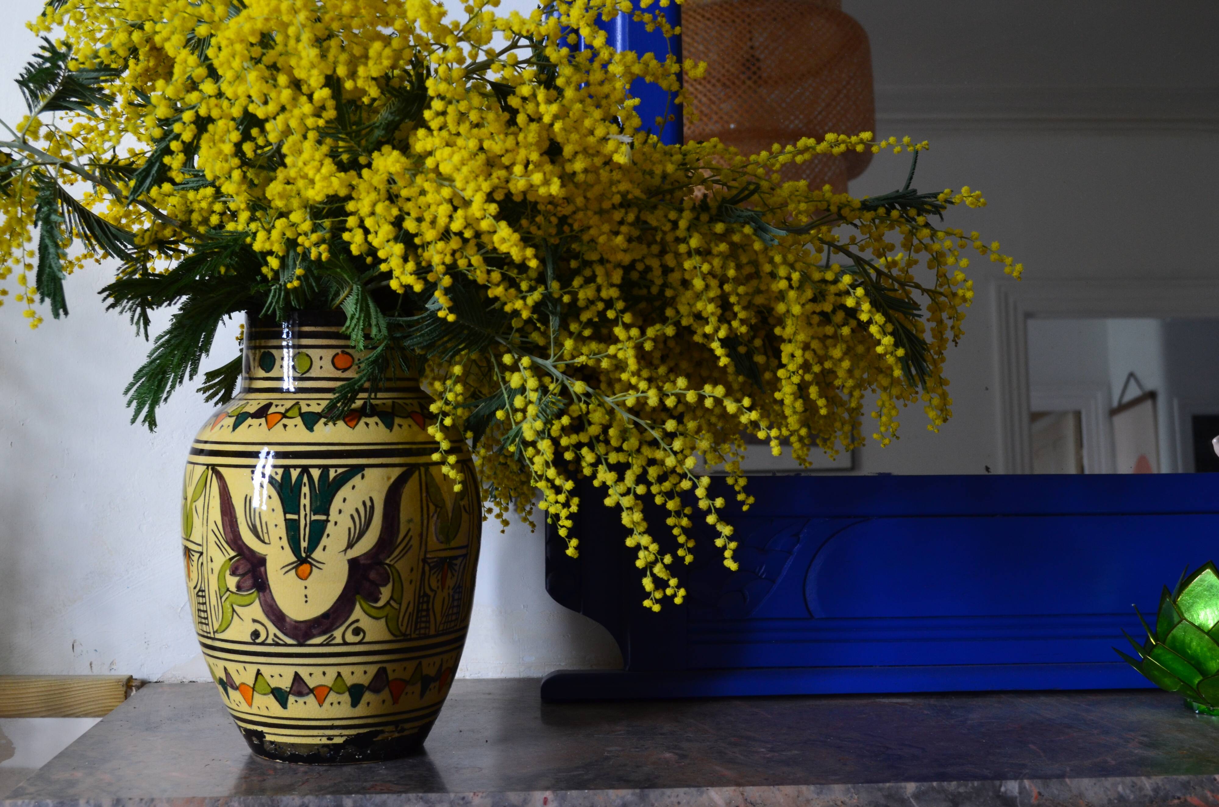 Vintage berber vase