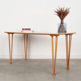 Ash table, design of the 70s