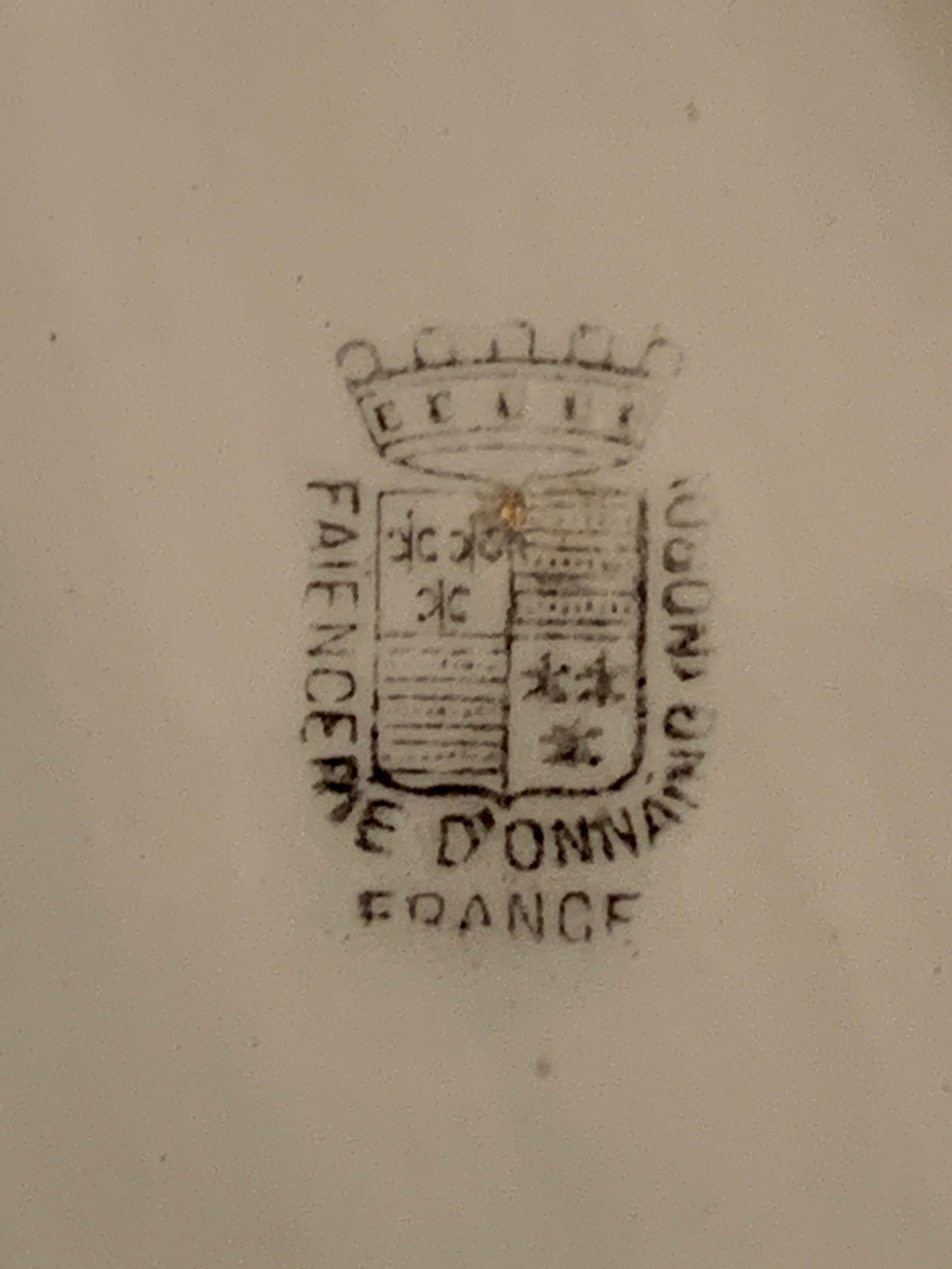 Pair of floral ravines in ancient earthenware Onnaing and CM Paris model Clovers