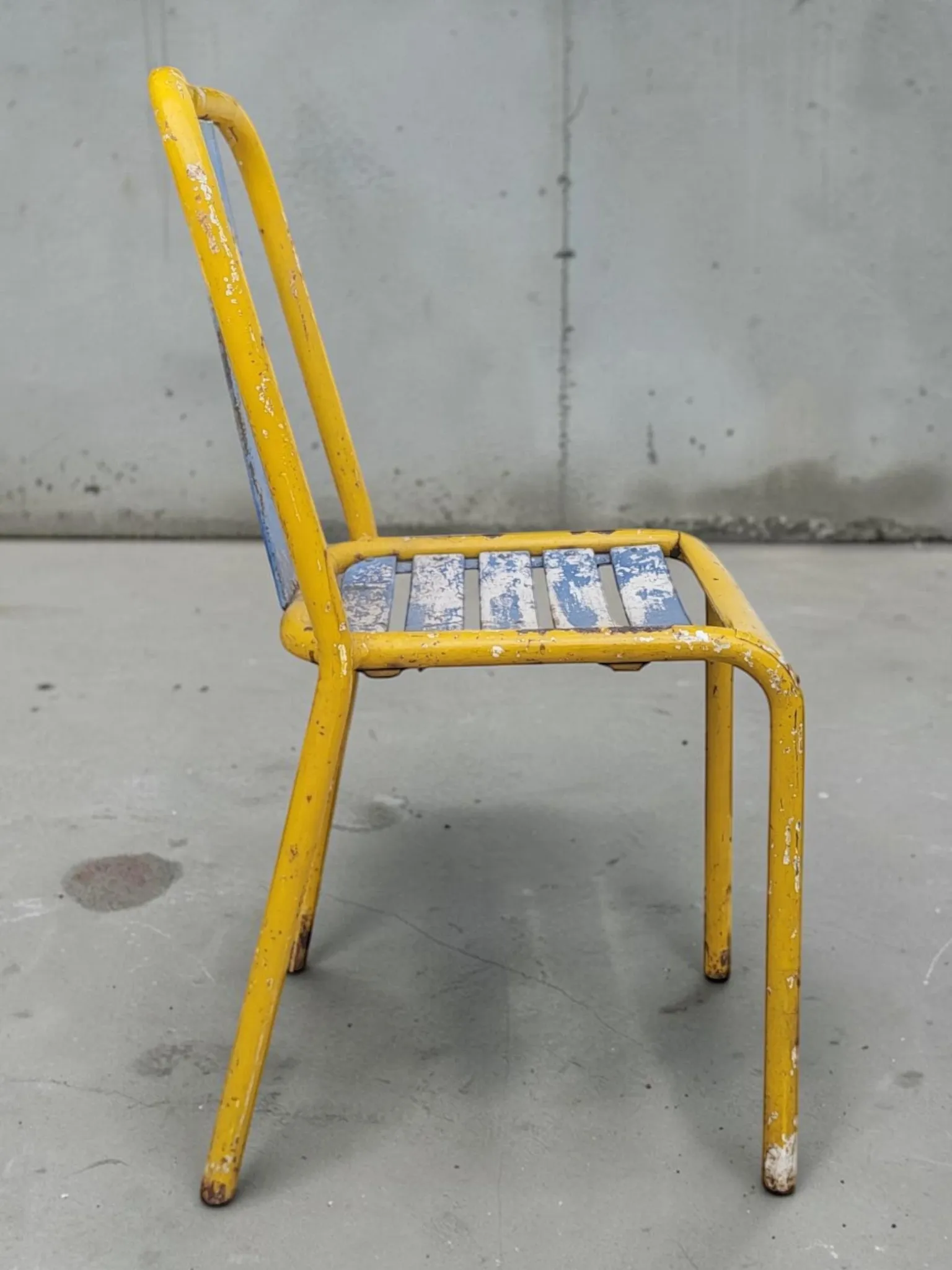 Chaises Tolix Xavier Pauchard T4 - 1950s