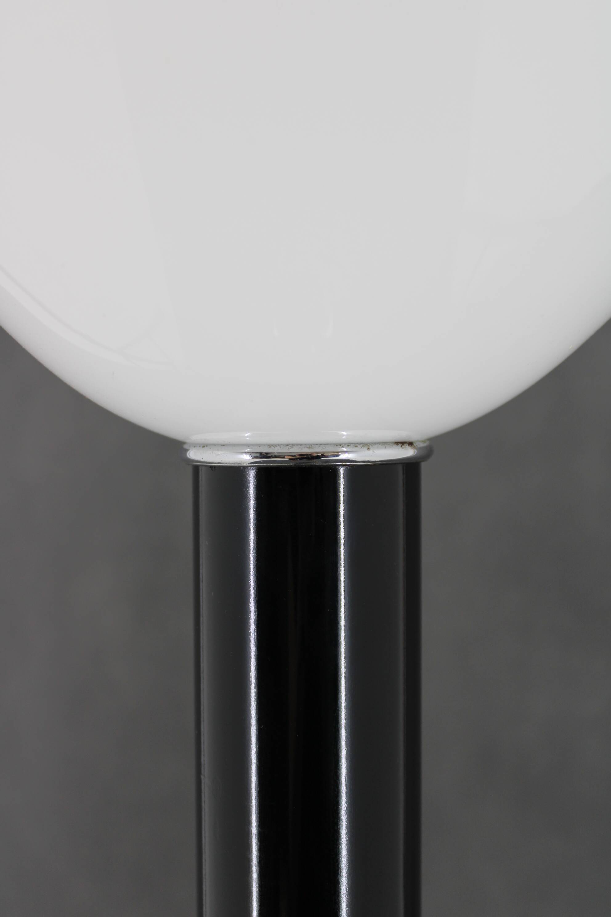 1970s Harvey Guzzini Floor Lamp, Italy