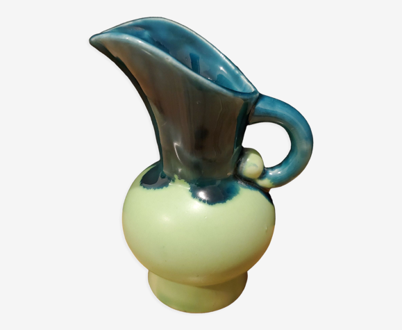 Pichet vase en céramique signée