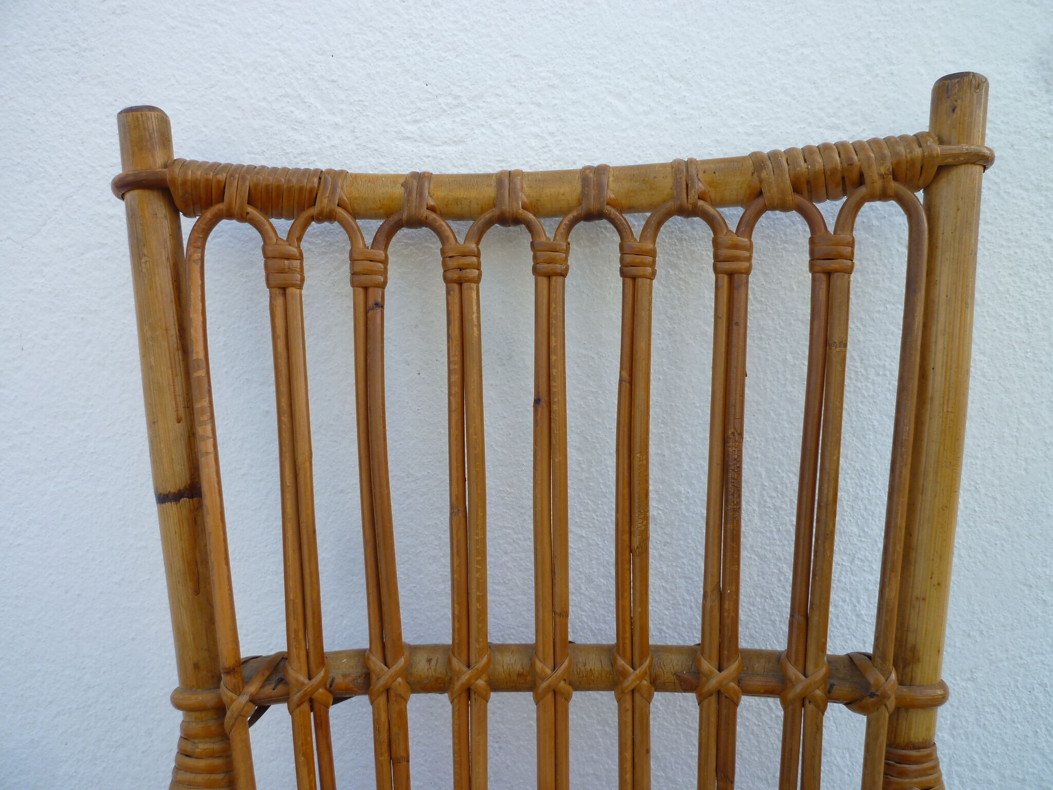 4 rattan chairs 50-60's