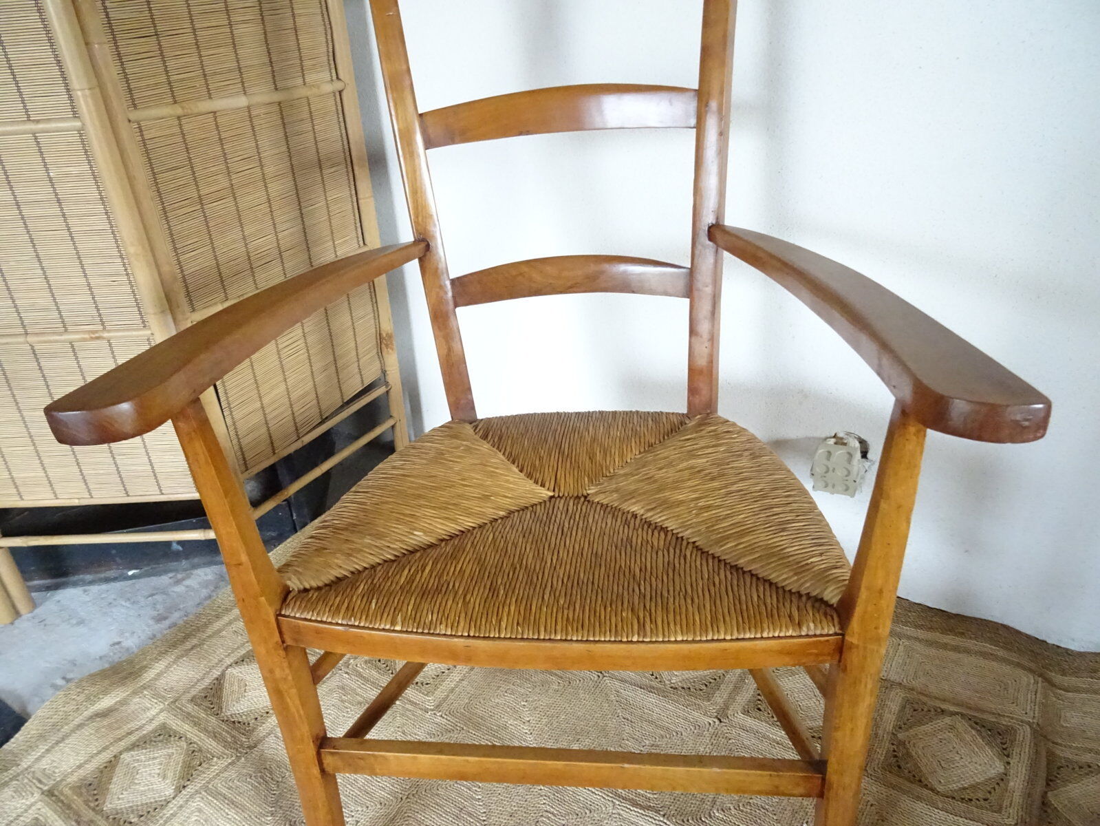 Mulched armchair high backrest