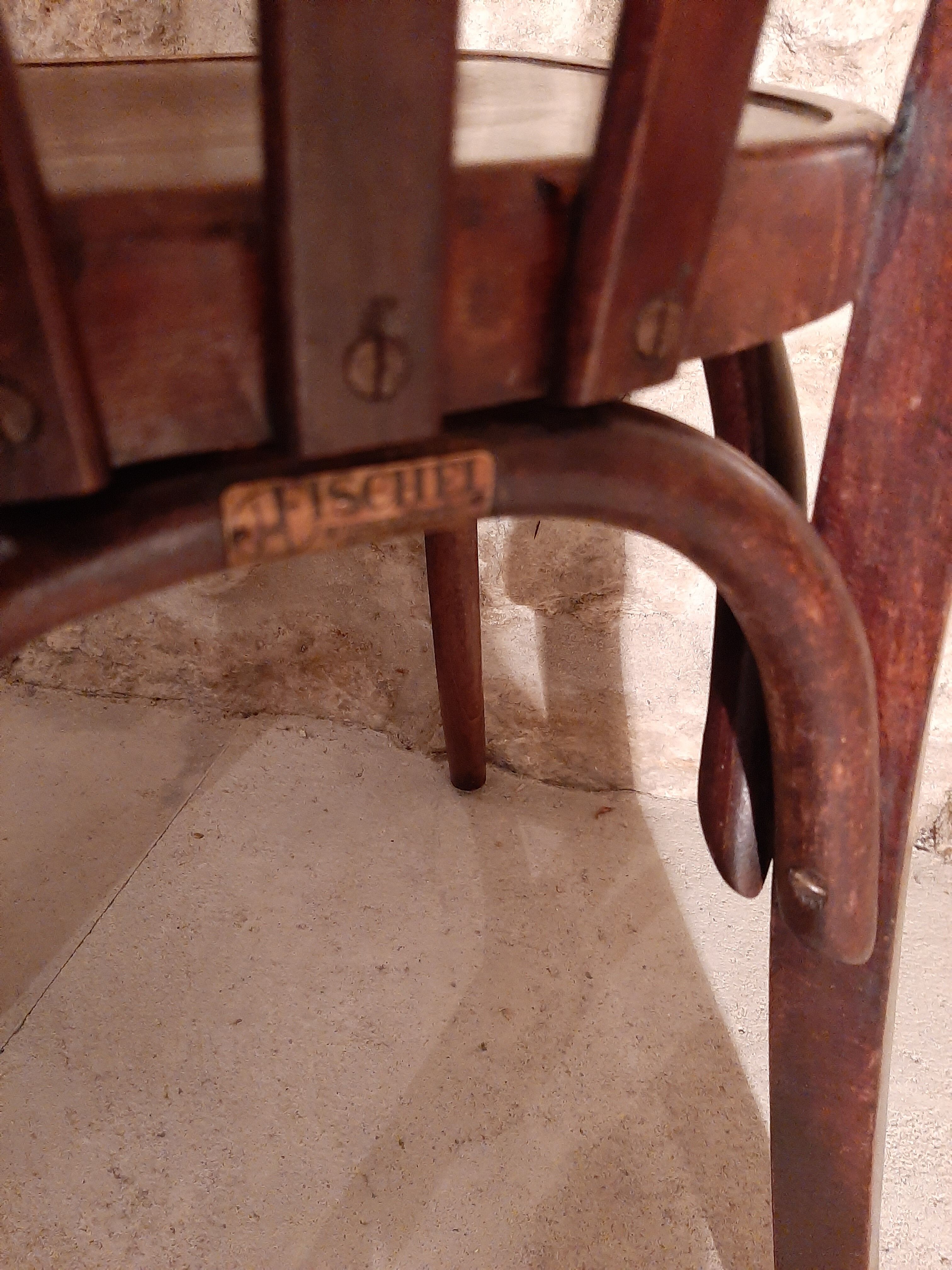 Set  de 2 chaises bistrot années 40 Fischel Wissembourg