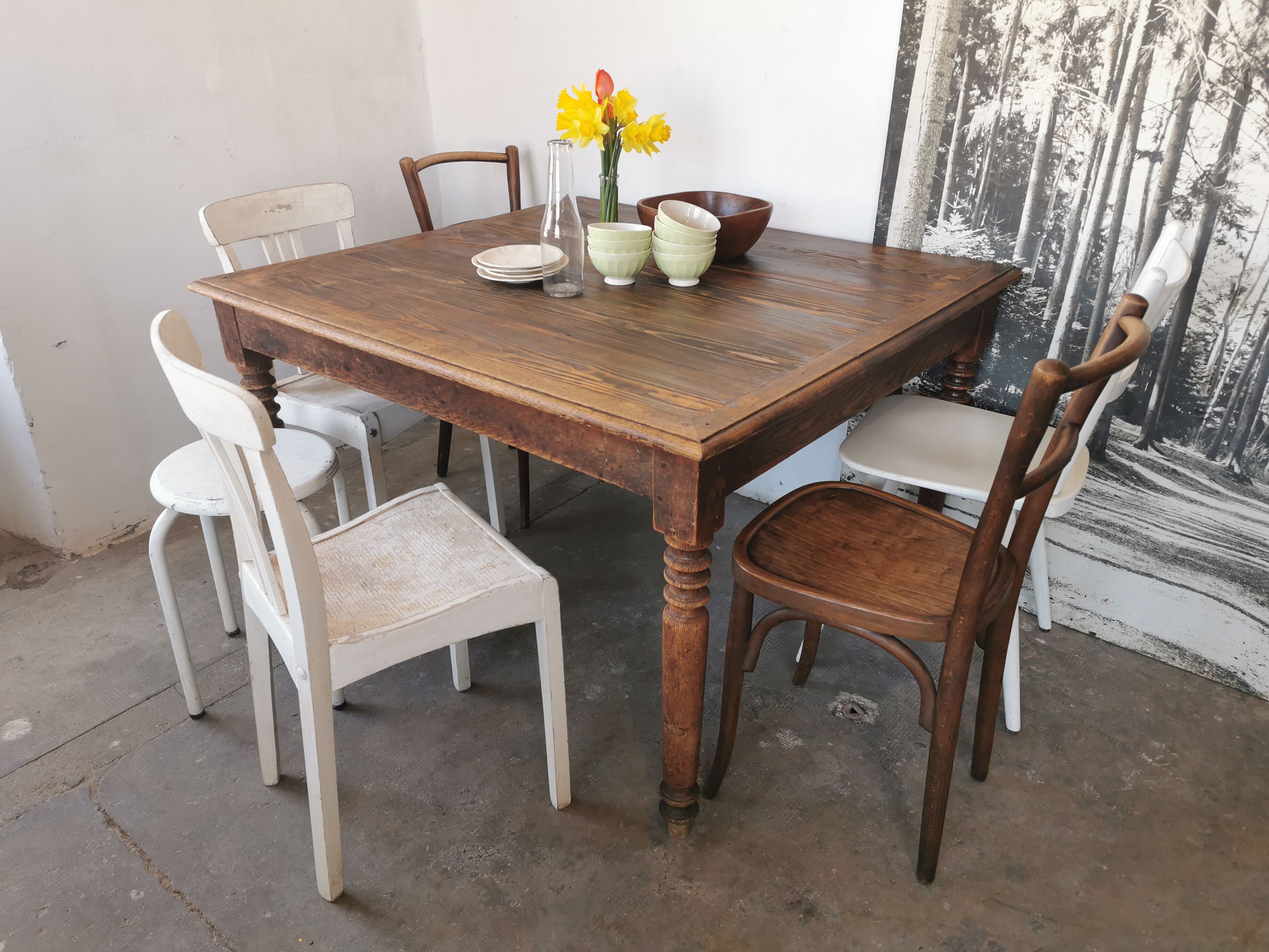 Bistro table in oak and fir, large square.