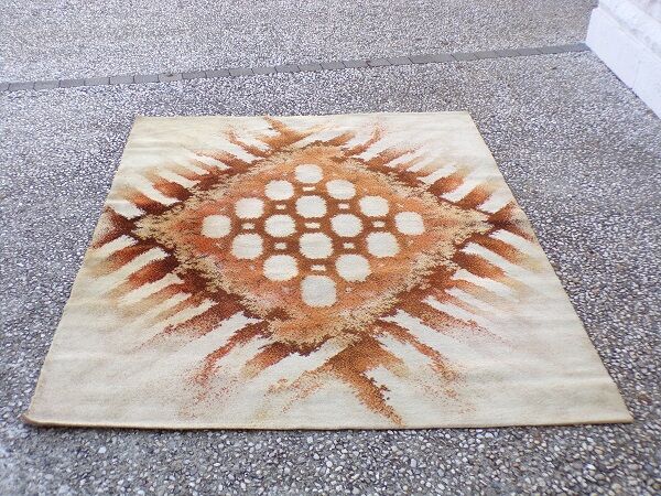 Vintage carpet 70s - 211x150cm