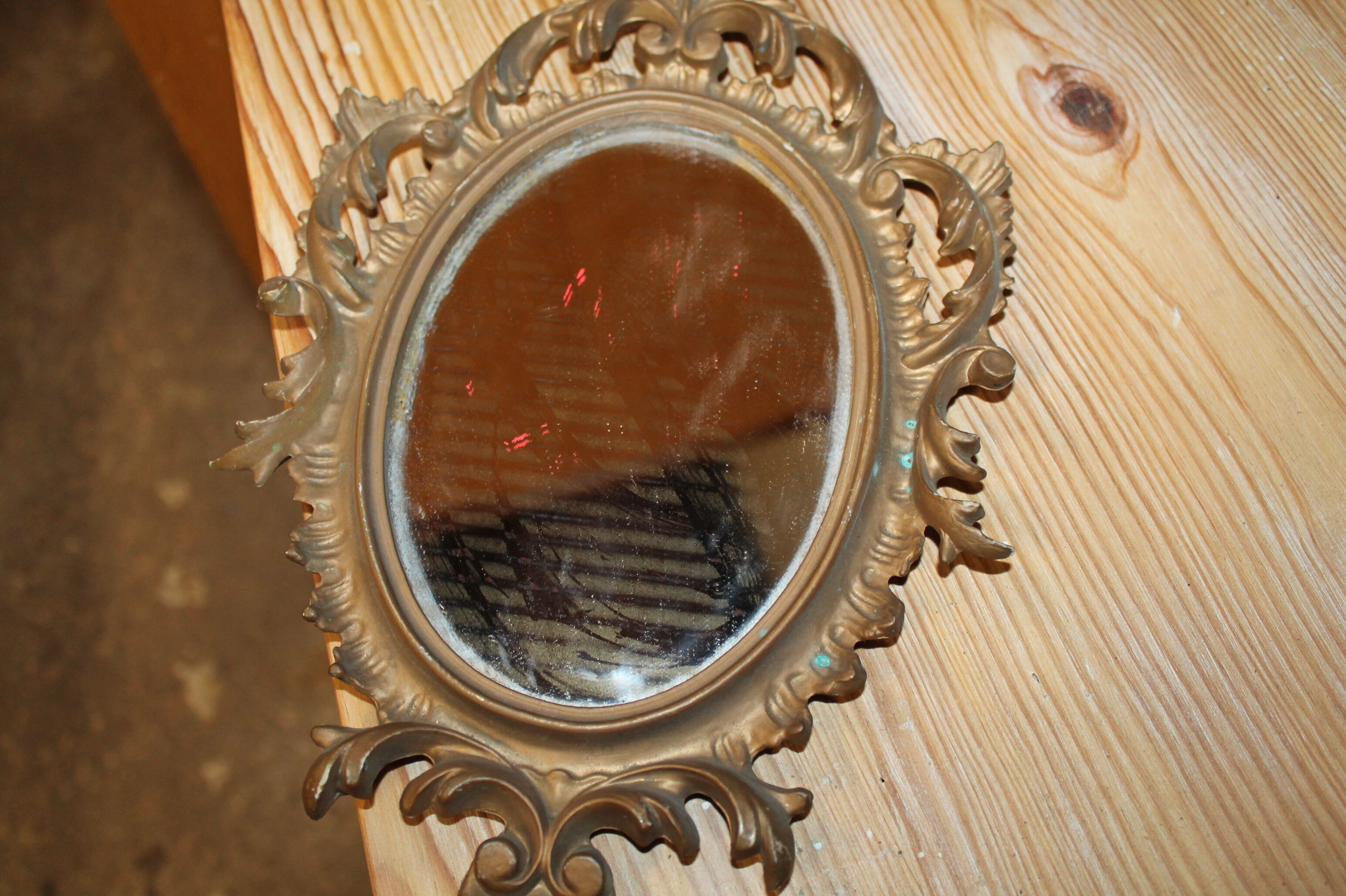 Small Rococo mirror 19x29cm