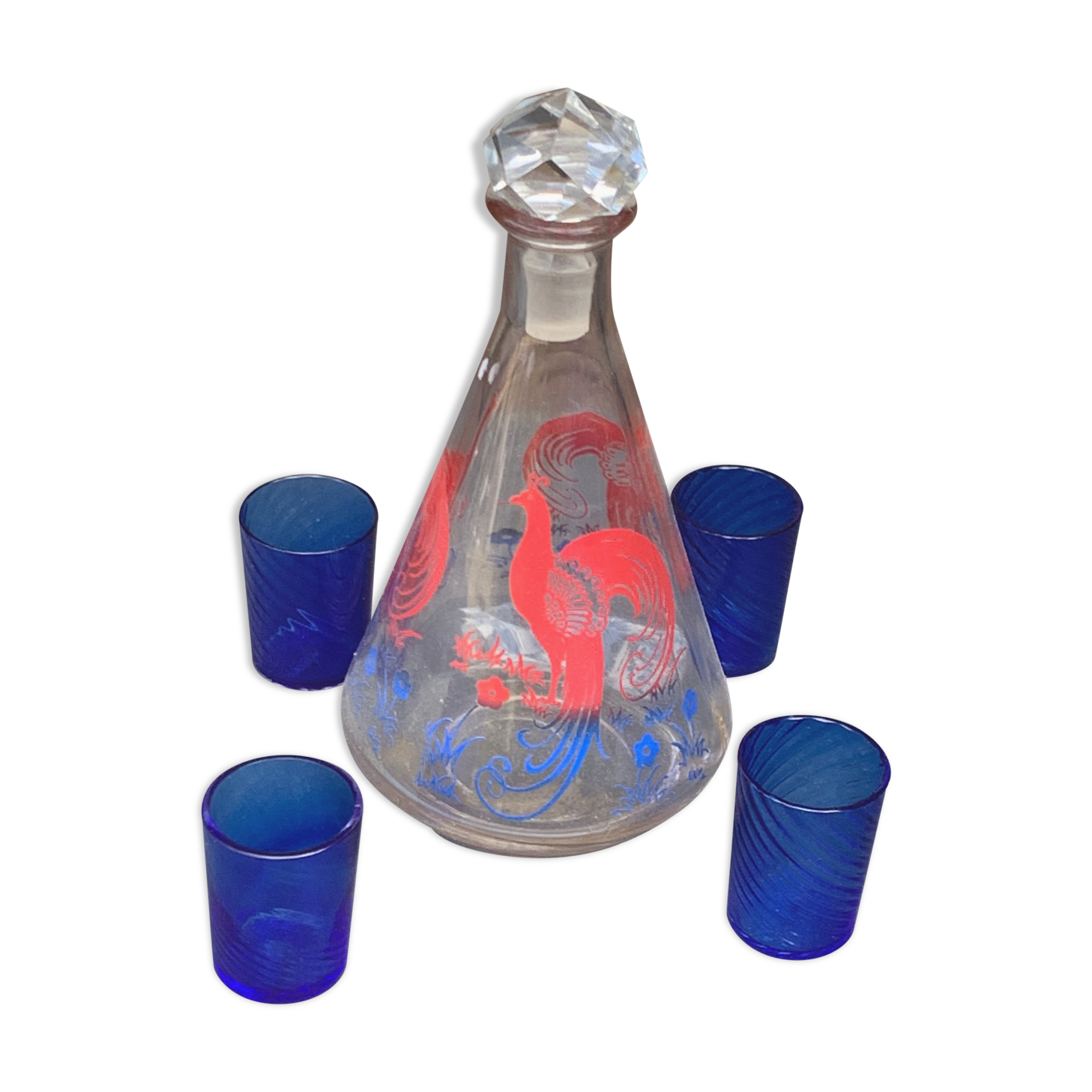 Peacock pattern liqueur decanter and 4 small vintage cobalt blue glasses