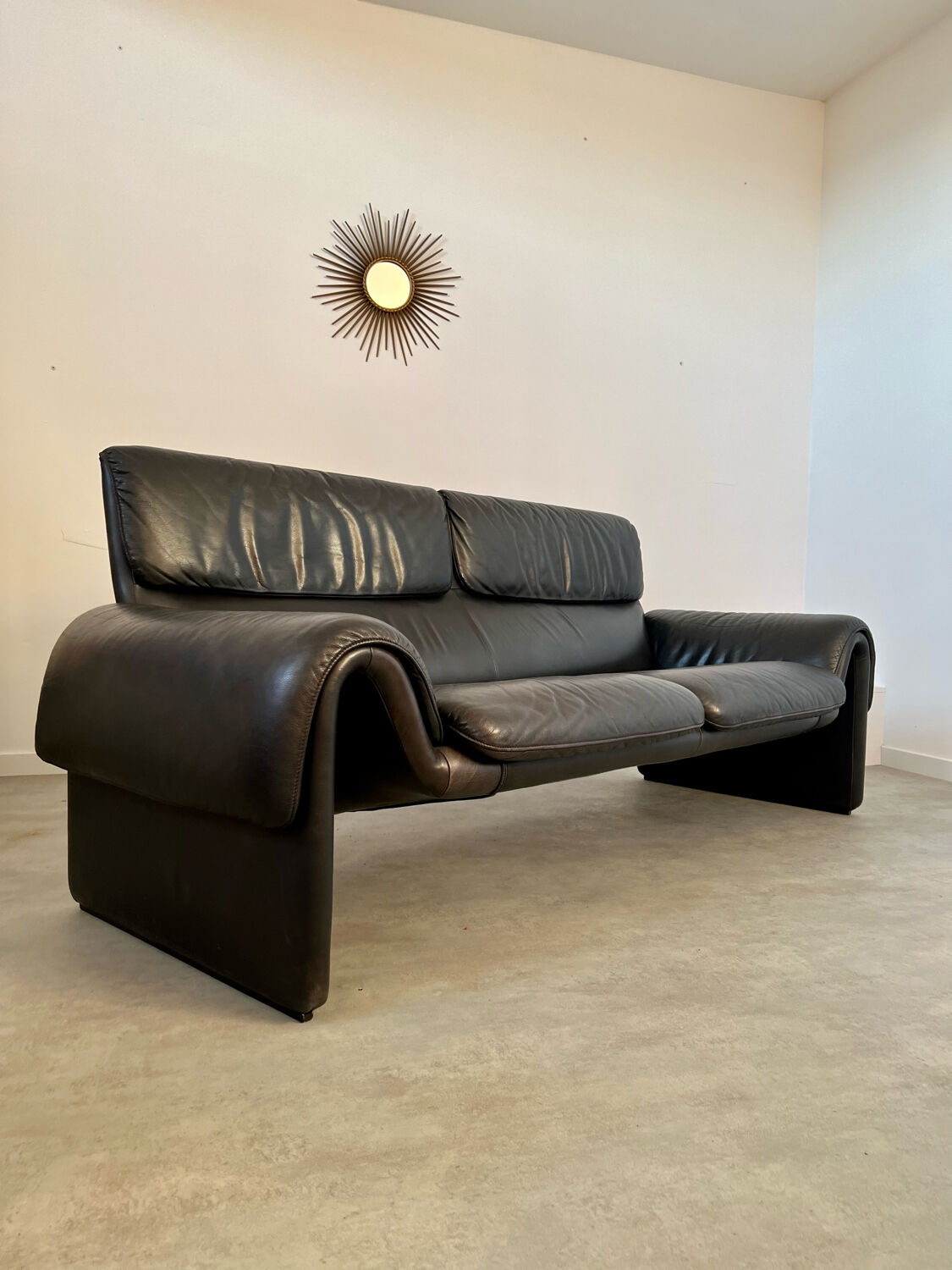 Sofa DESEDE DS-2011 2/3 seater vintage leather design of the 80s