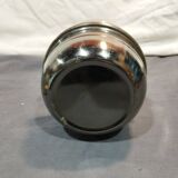 Ancienne lampe à pétrole en métal avec sa mèche et son verre