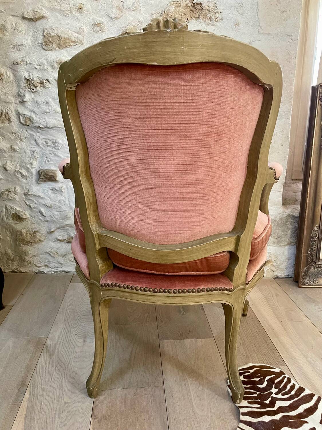 Paire de fauteuils cabriolet Louis XV