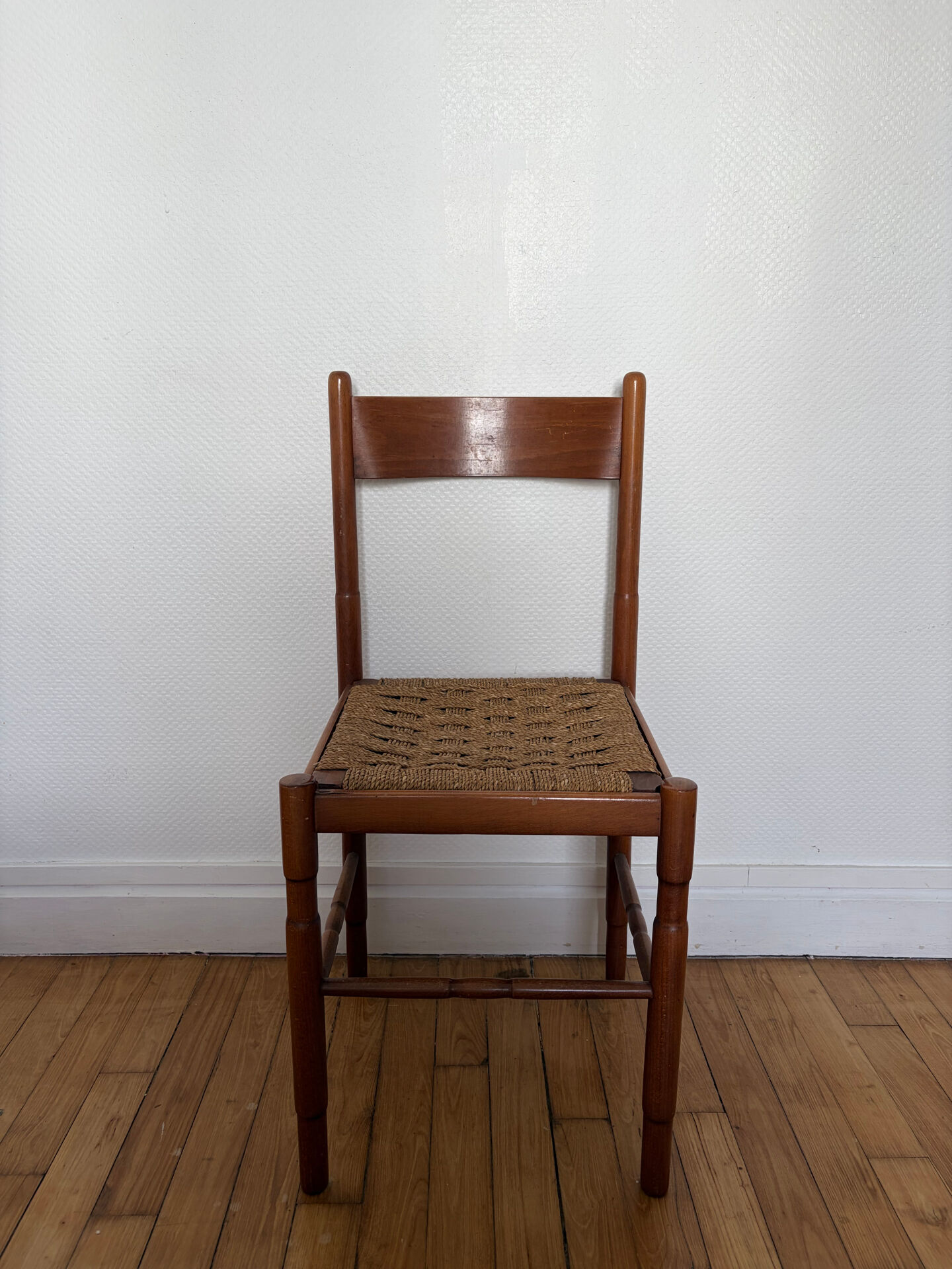 Chaise ancienne bois et corde