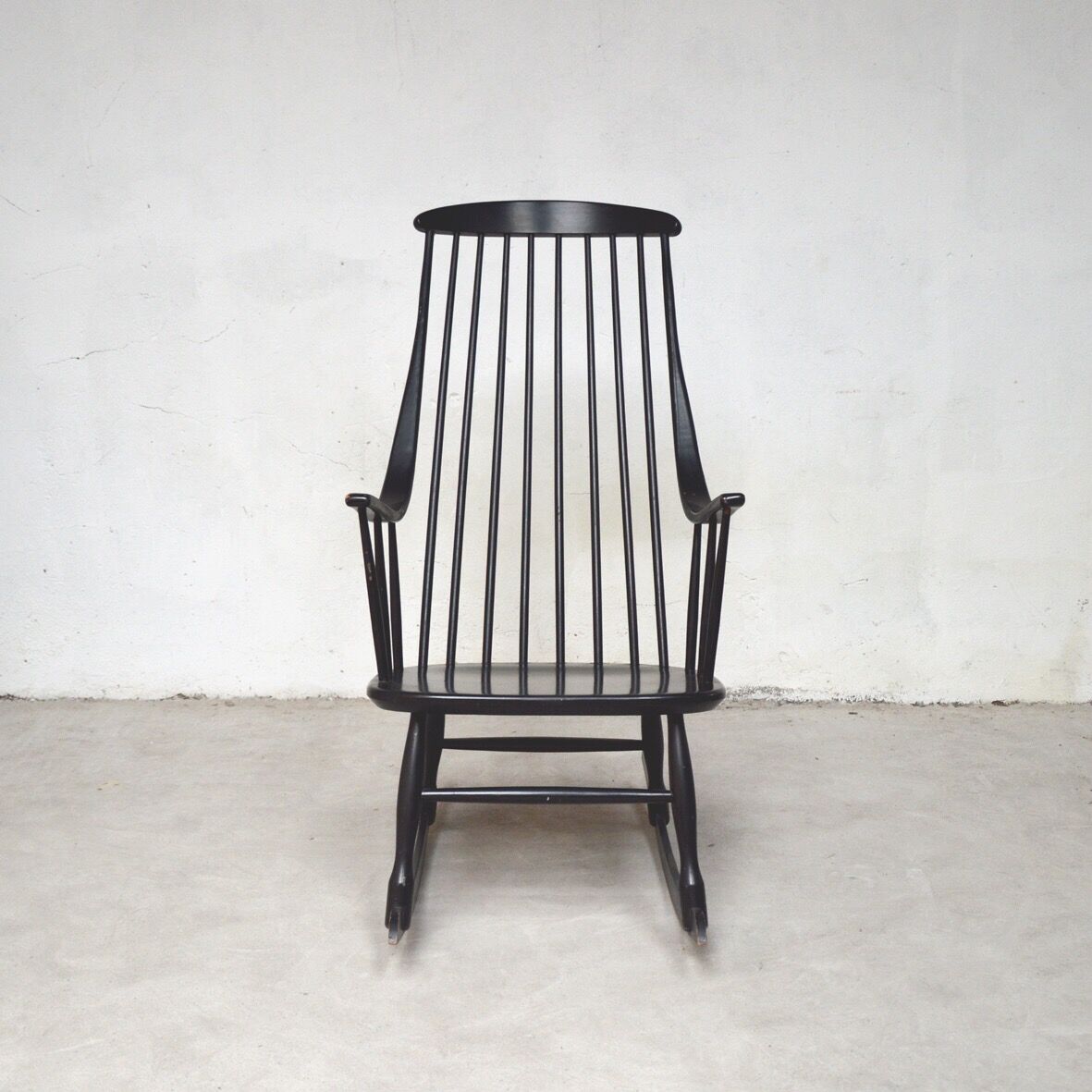 Rocking-chair Grandessa by Lena Larsson for Nesto