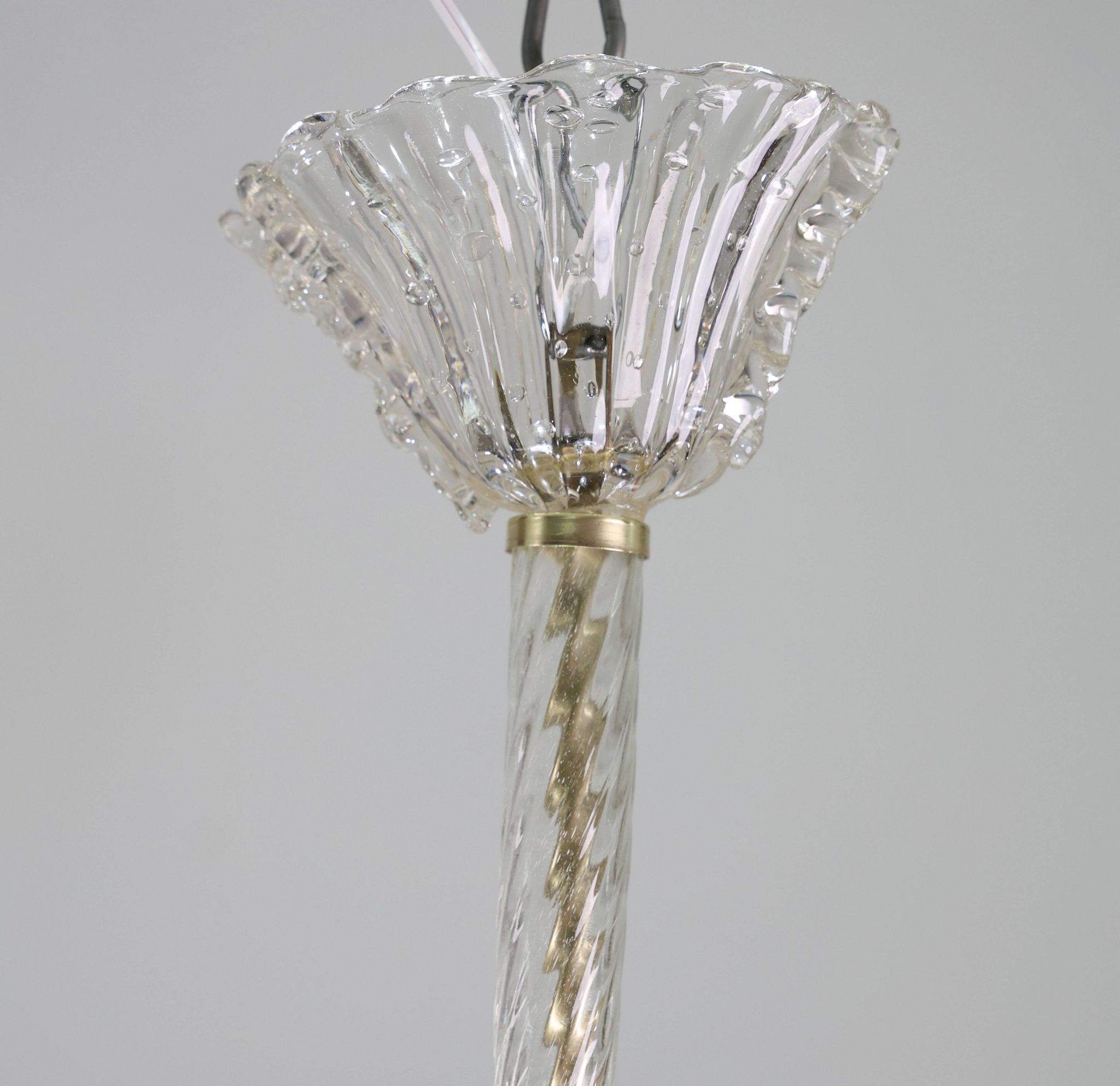 Charming Ercole Barovier Art Deco Chandelier, 'Bullicante' Glass Murano, 1940s