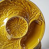 Set of plates, artichoke dishes, mustard yellow earthenware Gien vintage