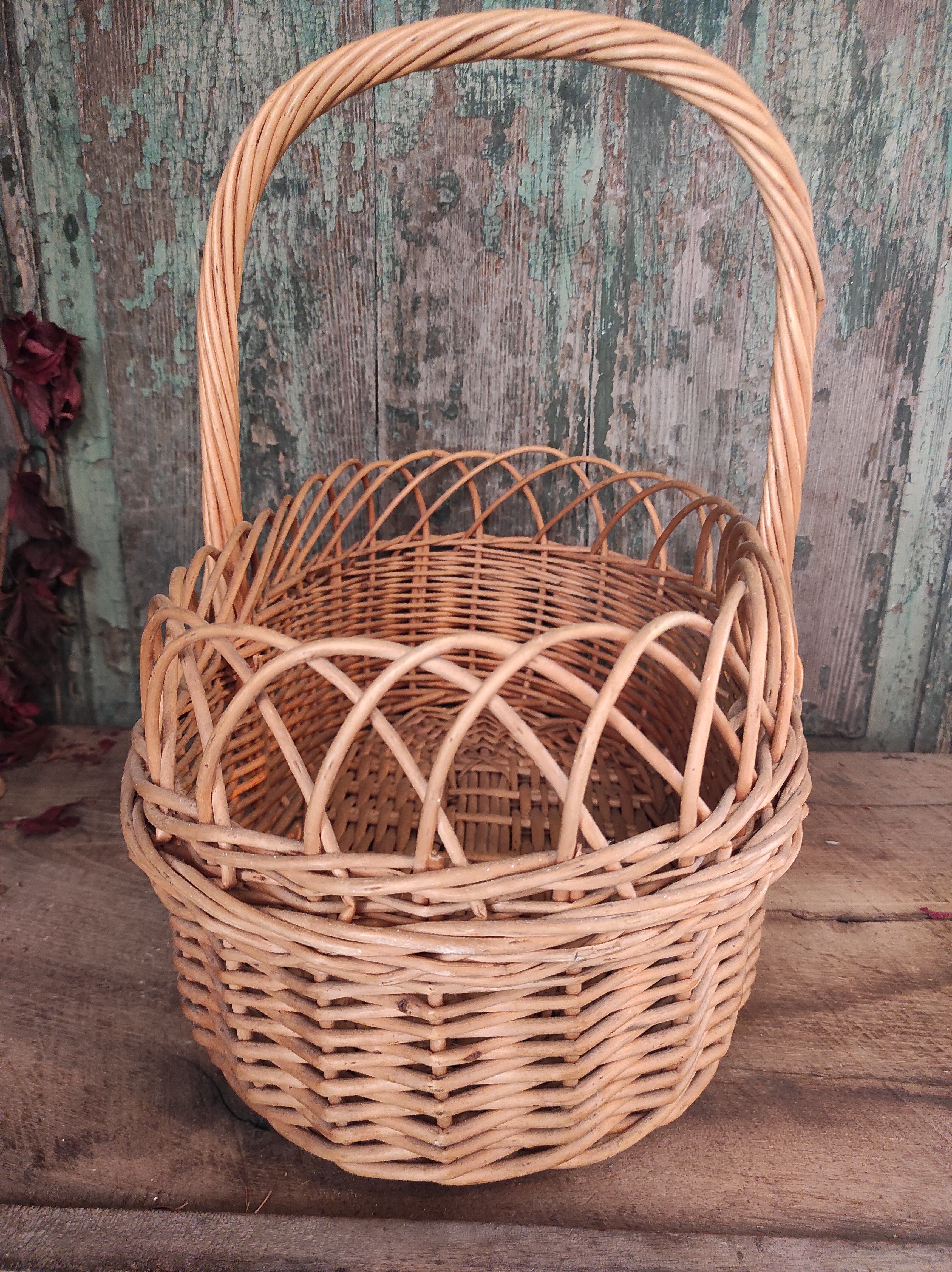 French vintage oval basket