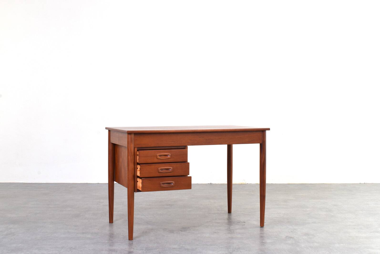 Mid-Century Modern Danish Teak Desk, 1960s