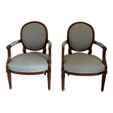 Lot de deux fauteuils style Louis XVI restaurés