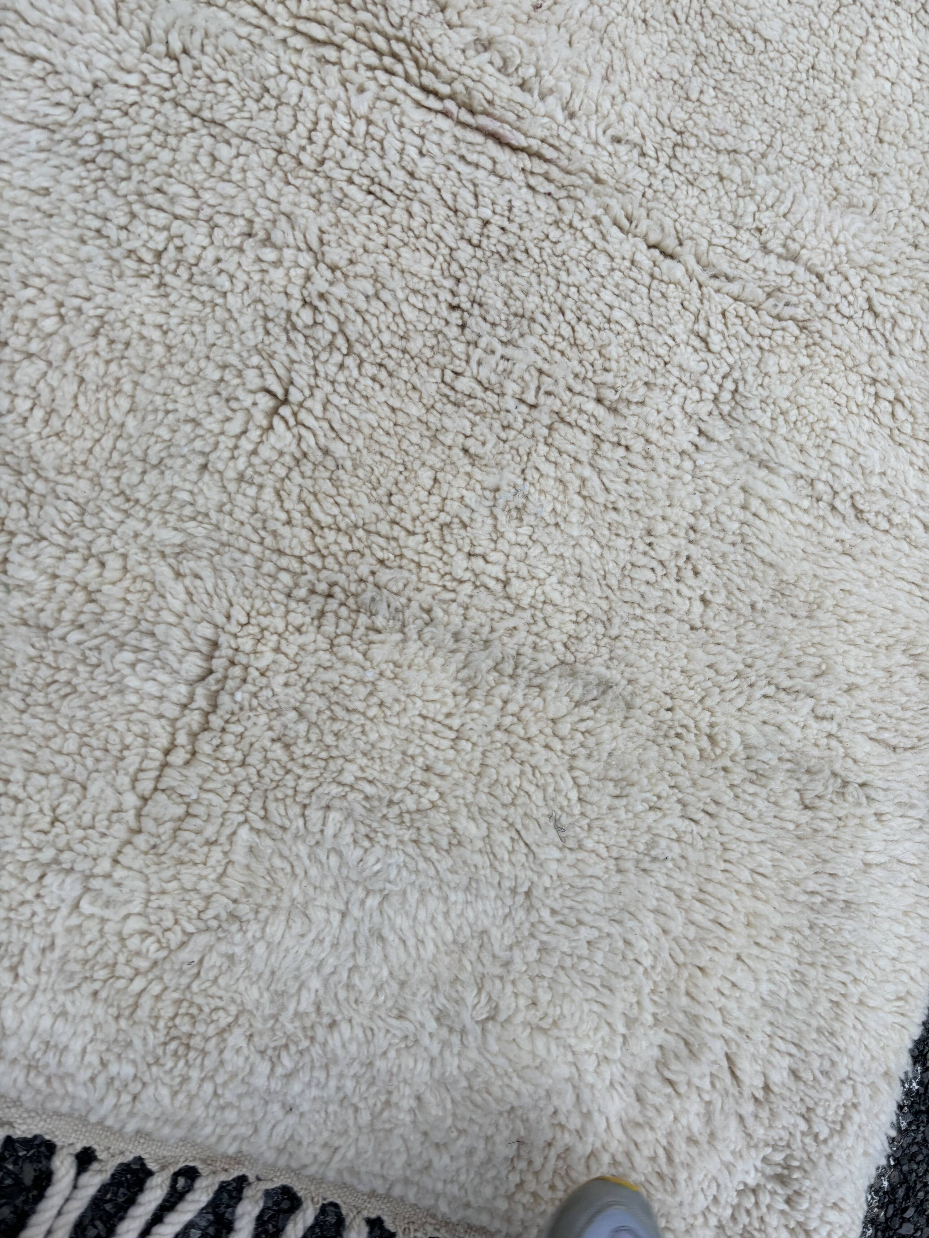 Large modern Berber beni ourain carpet new 190x280 cm