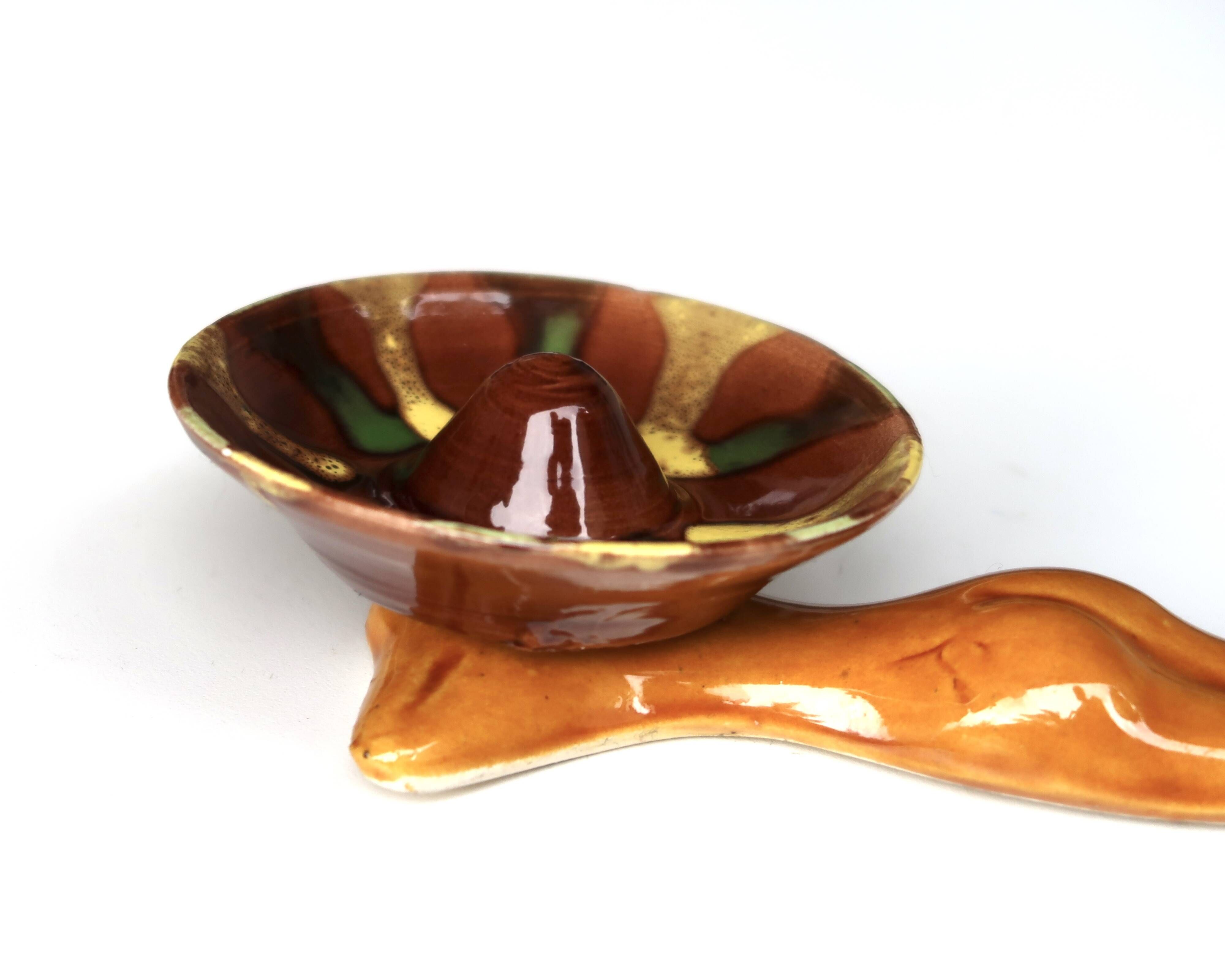 Ceramic ashtray, Pin-up under a sombrero, Vallauris 1970s