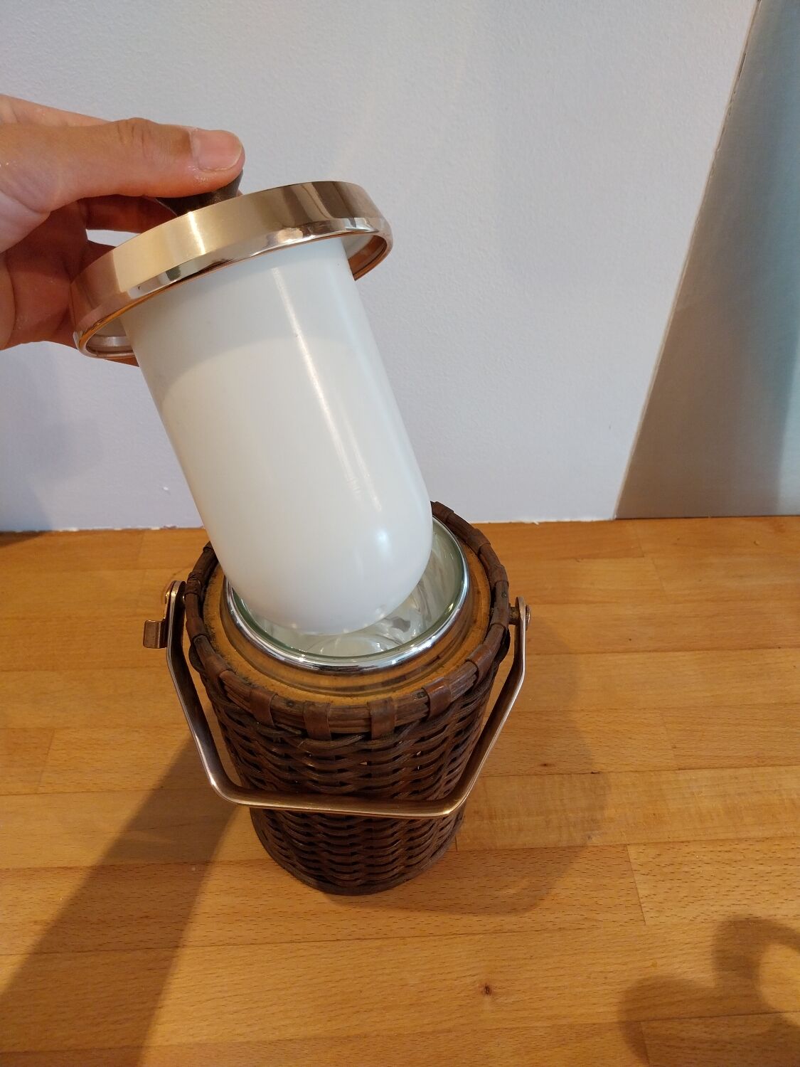 Copper wicker ice cube