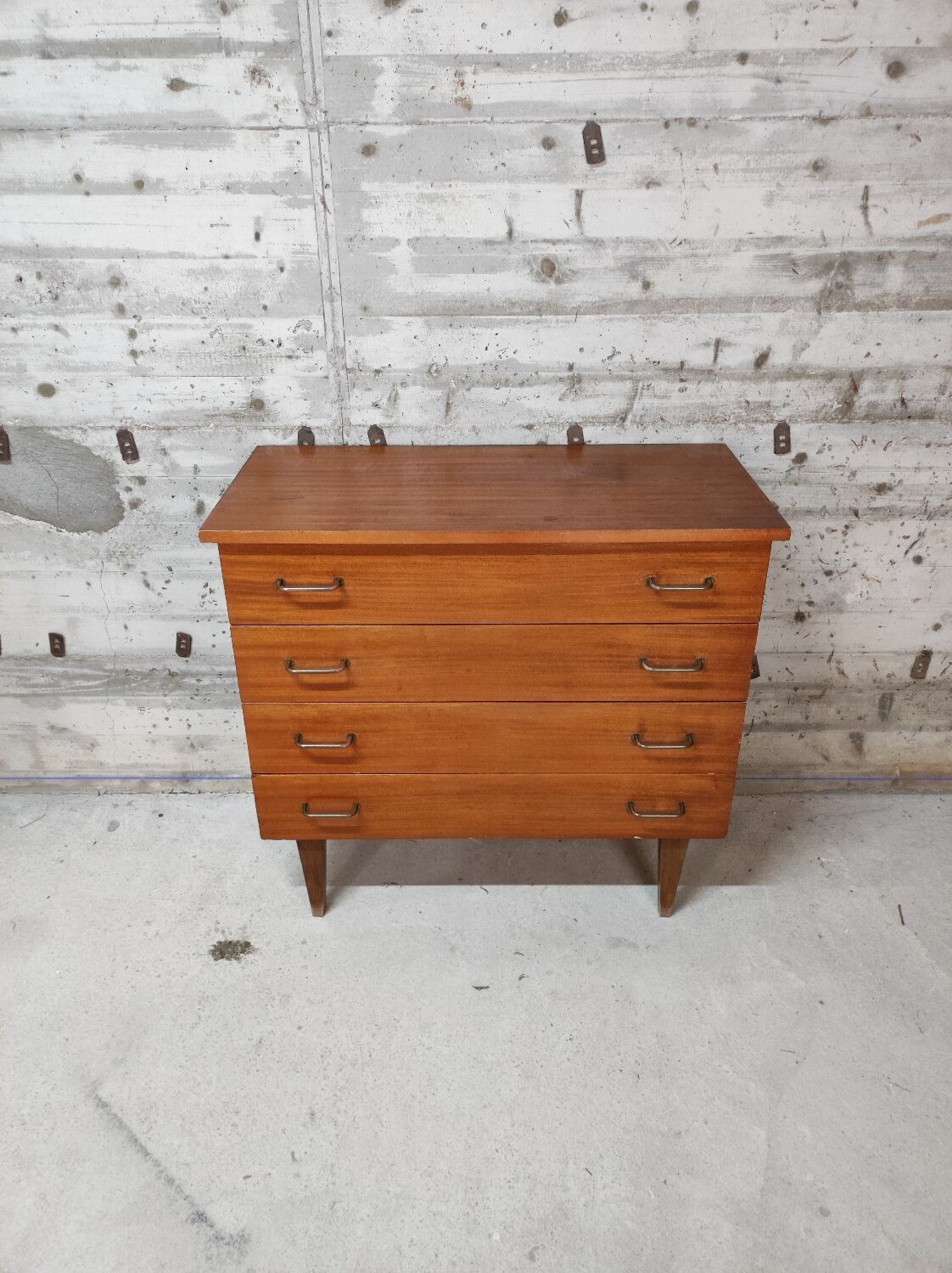 Commode vintage