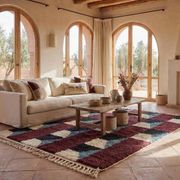 Handwoven natural wool rug, size 200/300 cm.